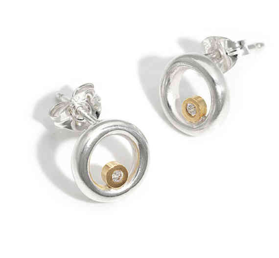 Circle Earrings With Diamonds