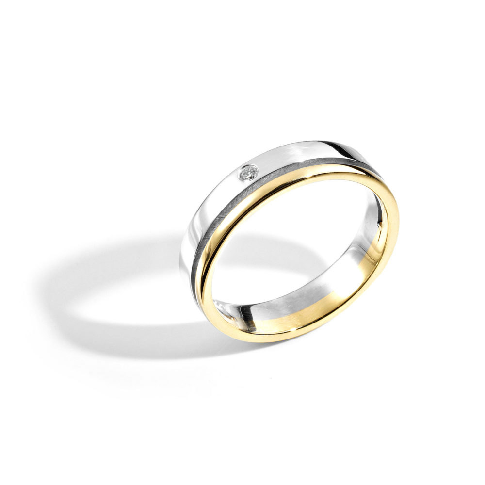 2048 Diamond Split Ring