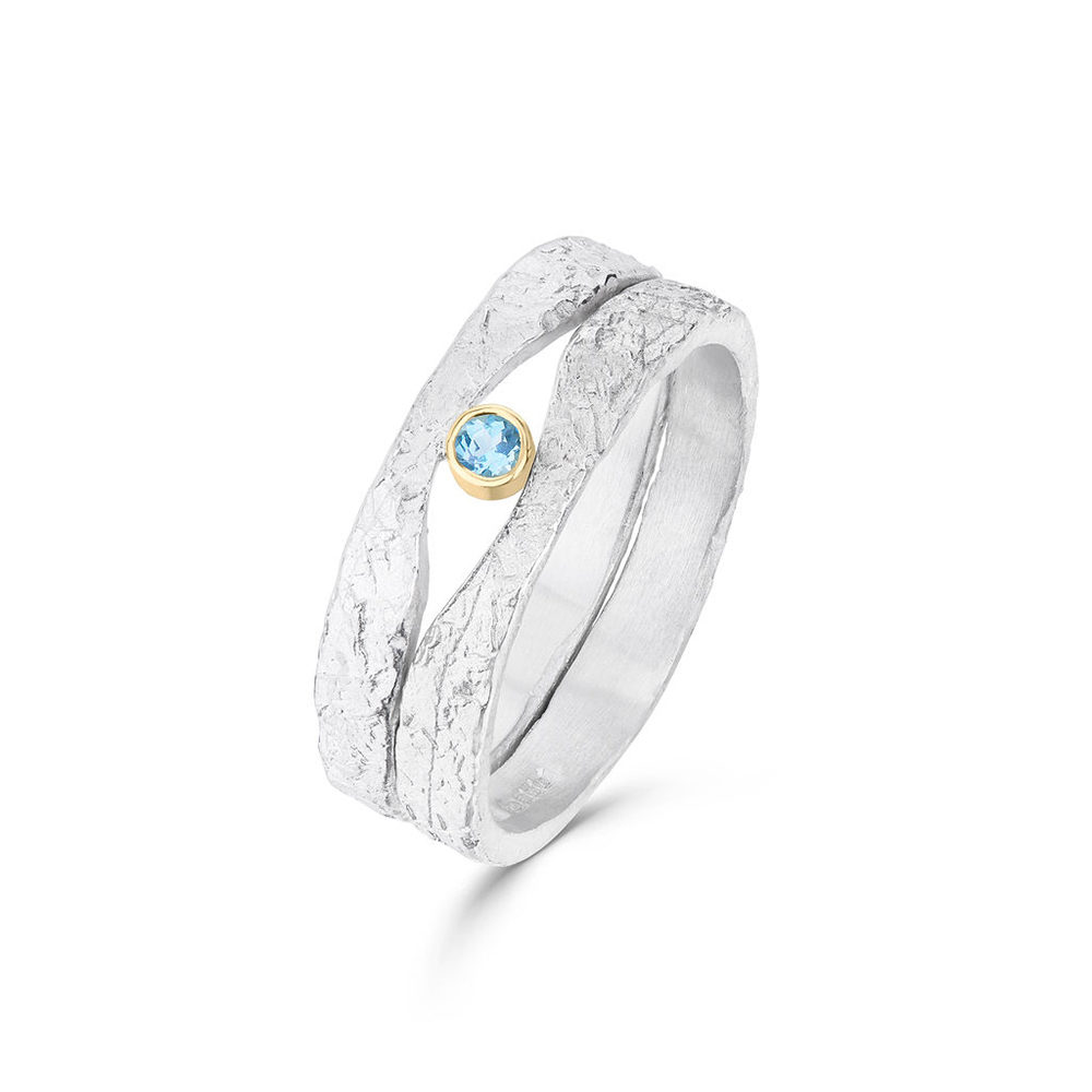 Gemstone Rise Ring With Rise Gemstone Rise Ring With Rise