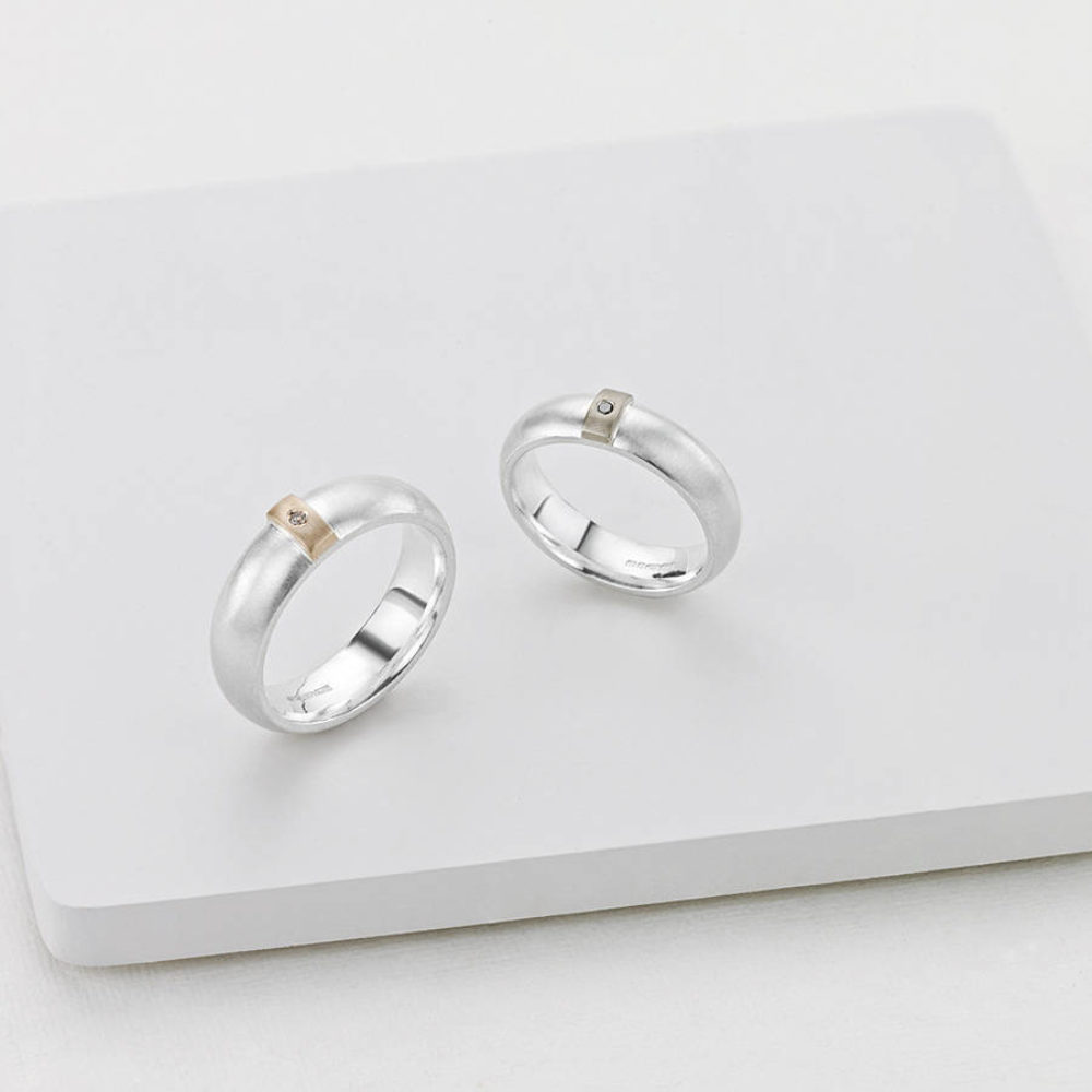 Linear Rings With Stones