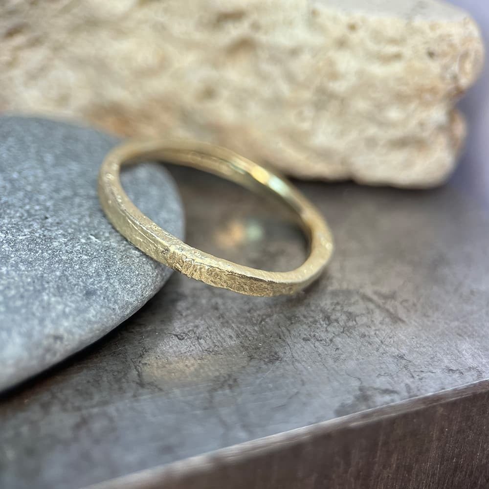 Slim Molten Ring Gold Sup Slim Molten Ring Gold Sup