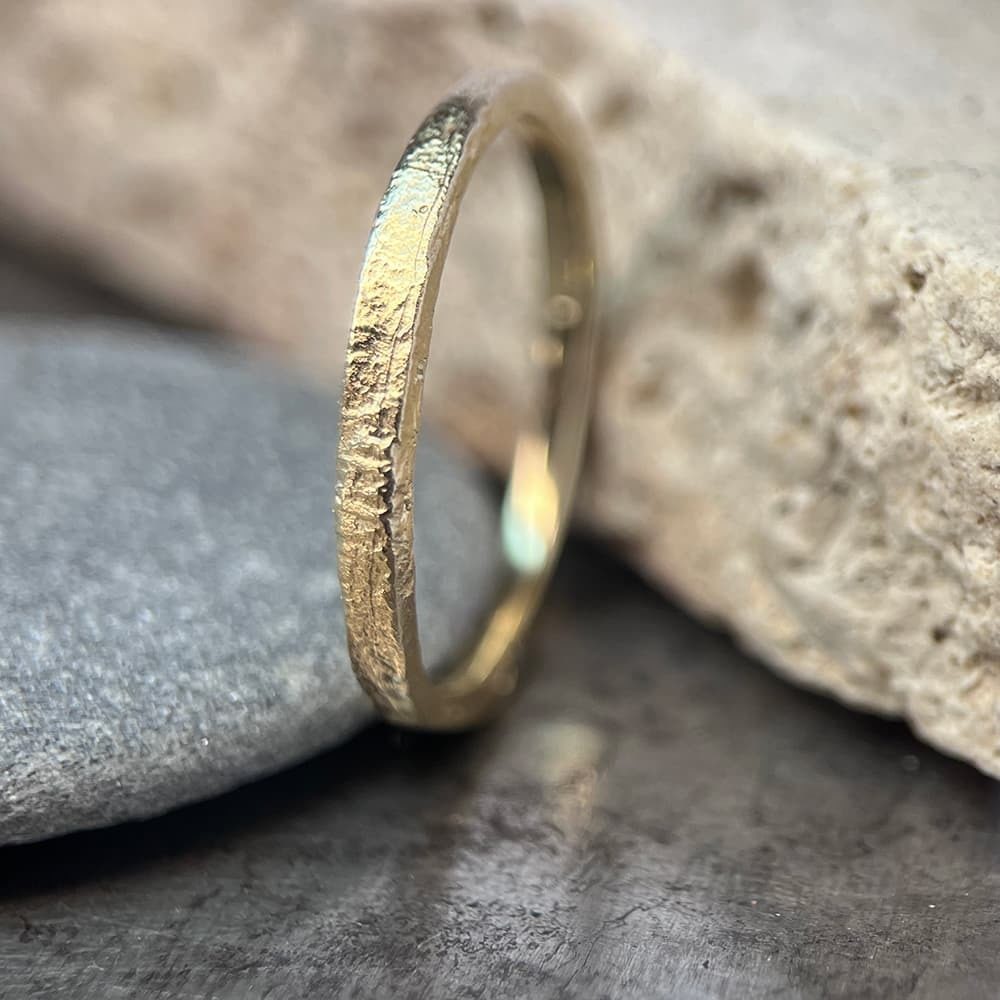 Slim Molten Ring Gold Sup02 Slim Molten Ring Gold Sup02