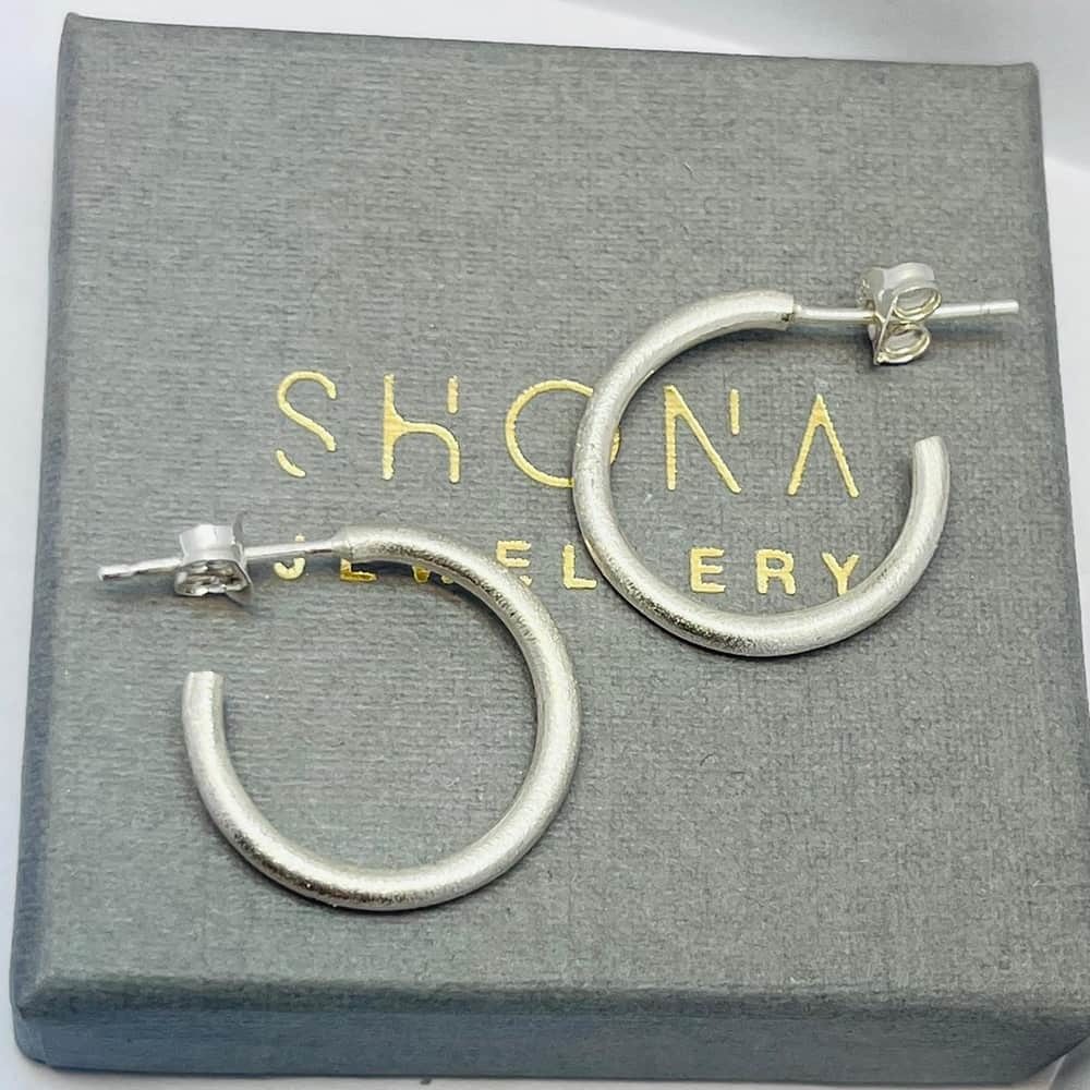 Textured Hoop Earrings02